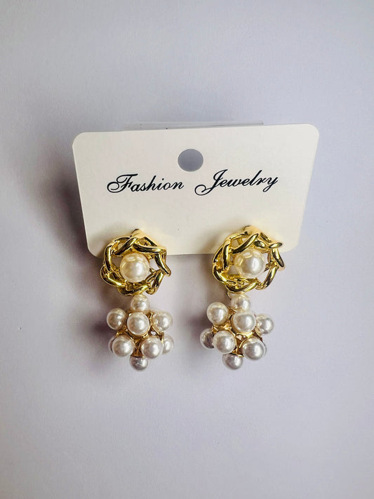 Modern Pearl Earrings