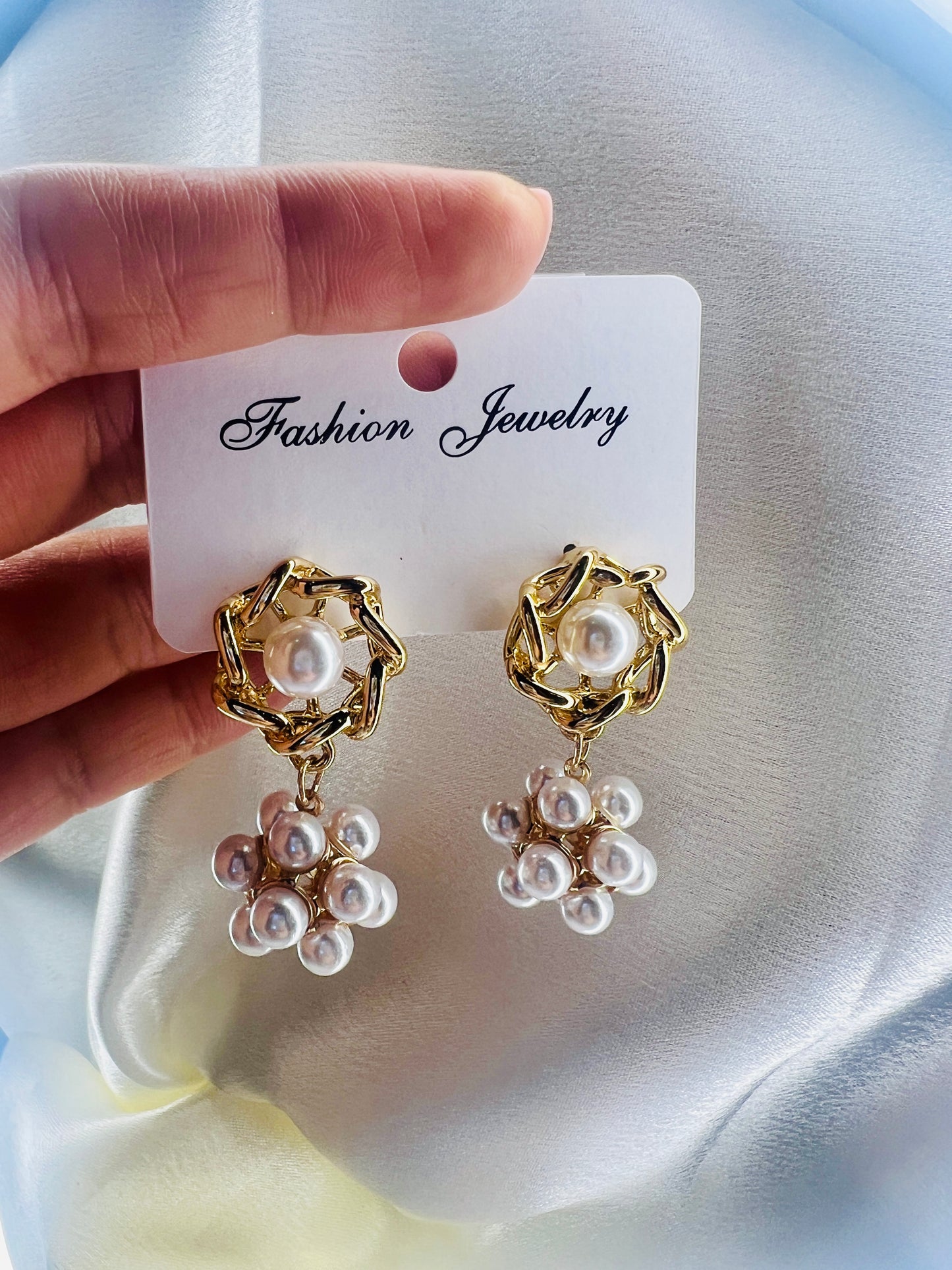 Modern Pearl Earrings